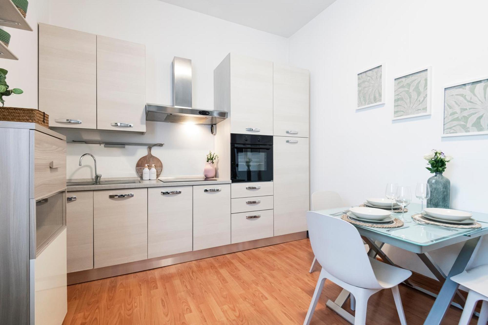 Cozy Apartament In Piazza 5 Giornate By Easylife 밀라노 외부 사진